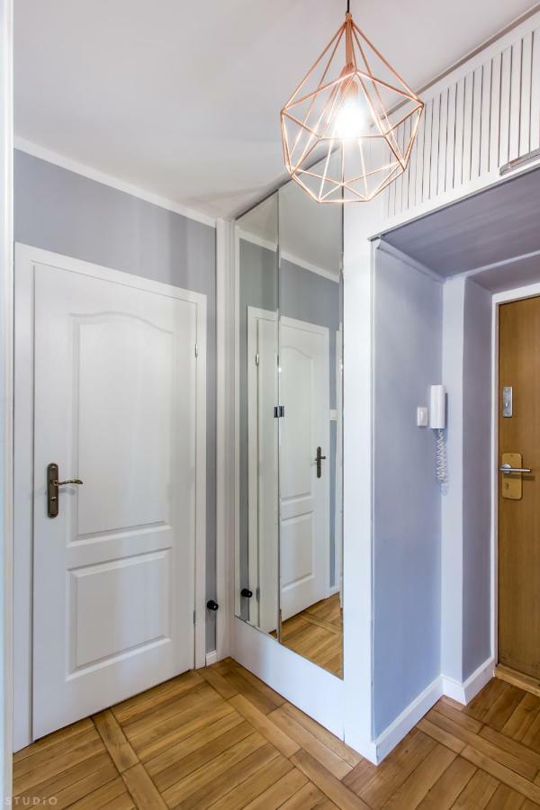 Clicktheflat Zurawia Street Apart Rooms وارسو المظهر الخارجي الصورة